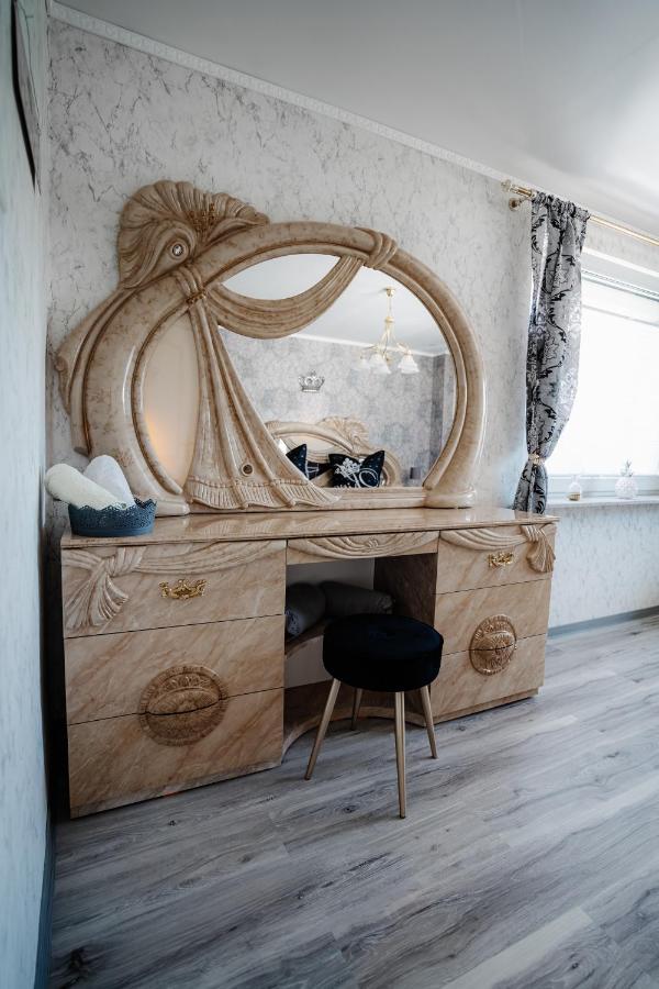 Timeout Royal Apartment Ellar Екстериор снимка