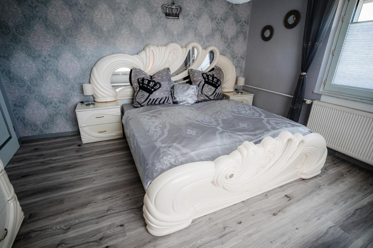 Timeout Royal Apartment Ellar Екстериор снимка