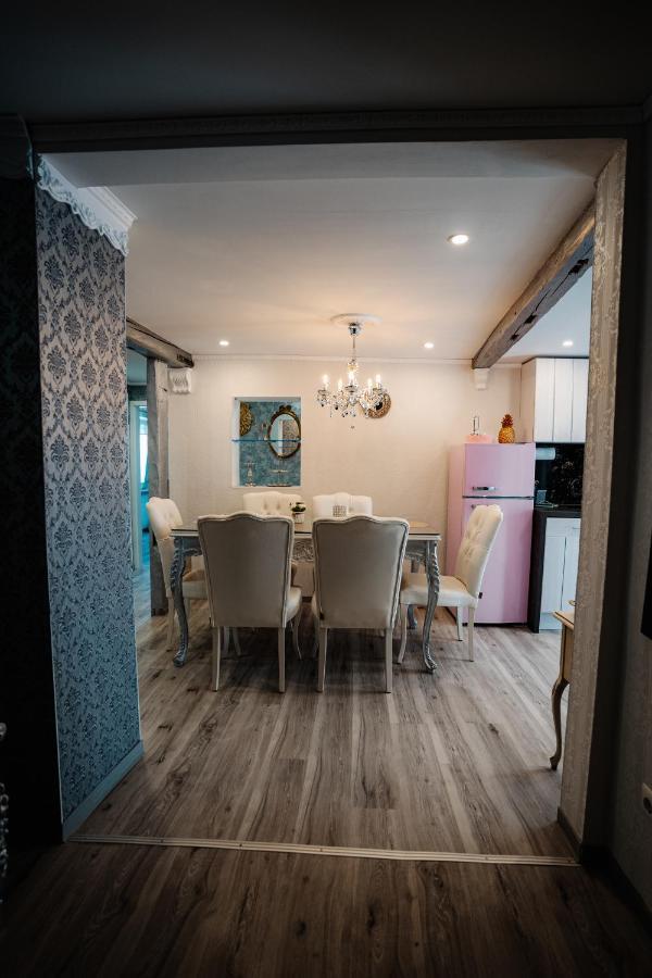 Timeout Royal Apartment Ellar Екстериор снимка