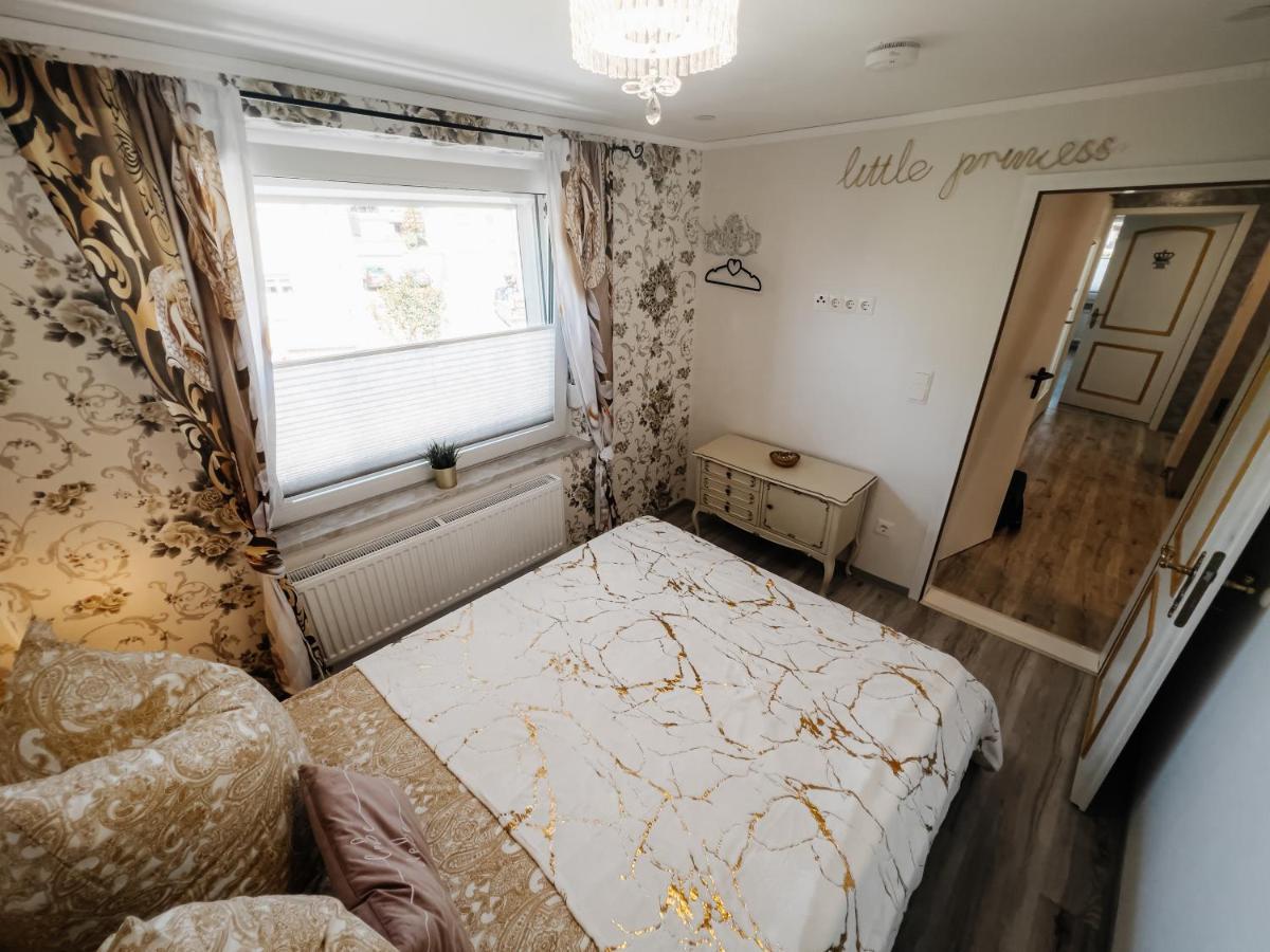 Timeout Royal Apartment Ellar Екстериор снимка